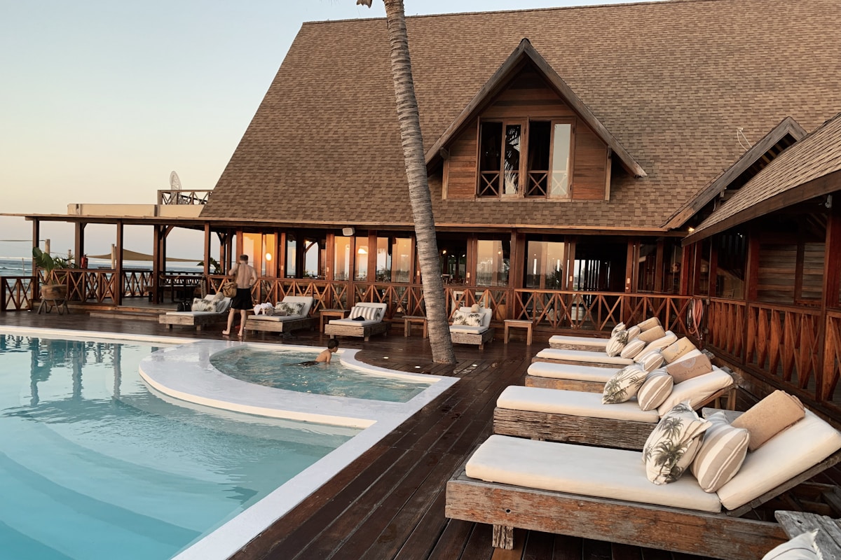 LuxePulse Hospitality